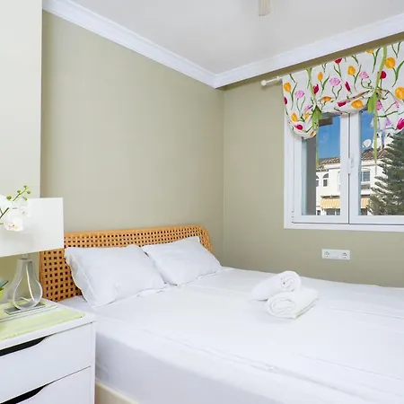 Penthouse With Sea View Near Puerto Marina By Costarentals - Ref 08