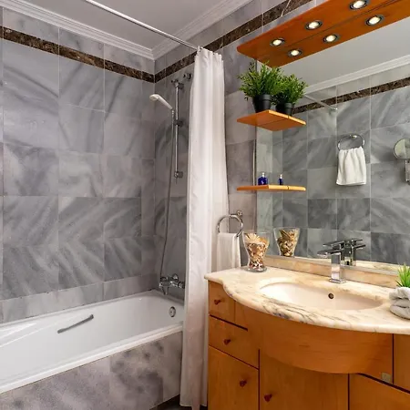 Penthouse With Sea View Near Puerto Marina By Costarentals - Ref 08 Apartmán *